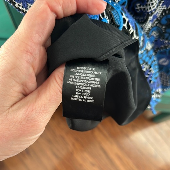 Alice + Olivia Nakia Giupure Lace Mini Dress EUC - Picture 8 of 8